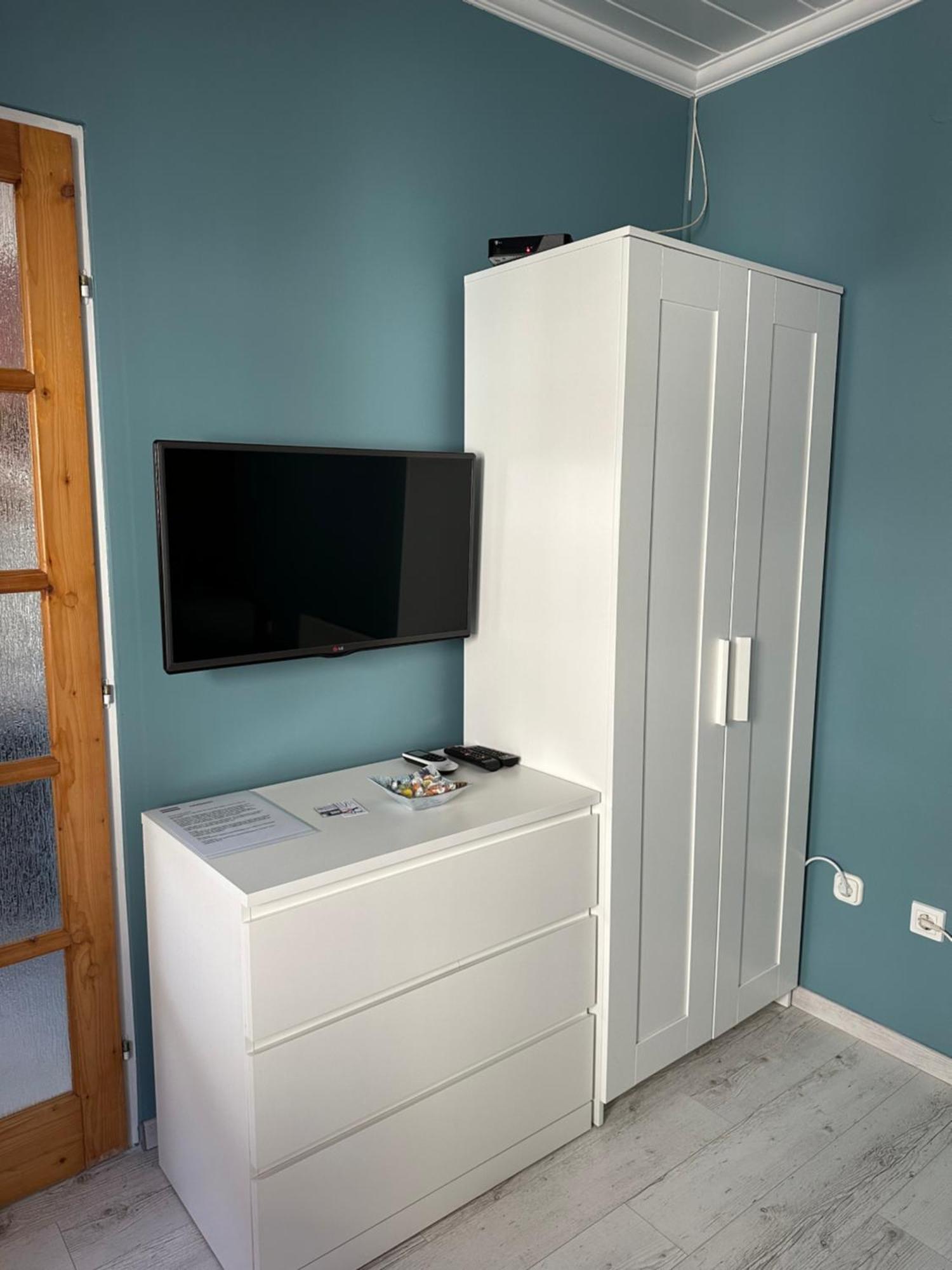 Andrea Apartman Buk Luaran gambar